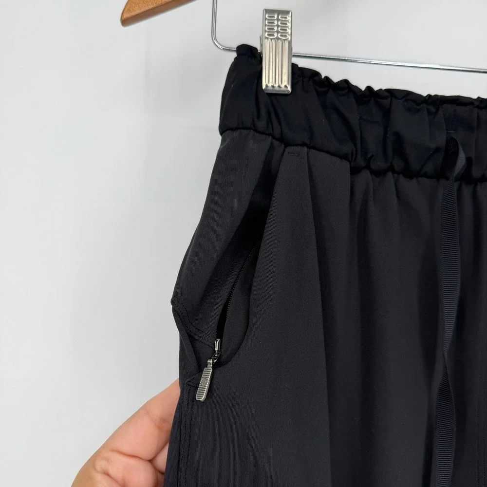 Lululemon Black Keep Moving Pants Sz 4 High Rise Relaxed